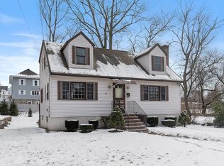 22 13th Ave, Haverhill, MA 01830