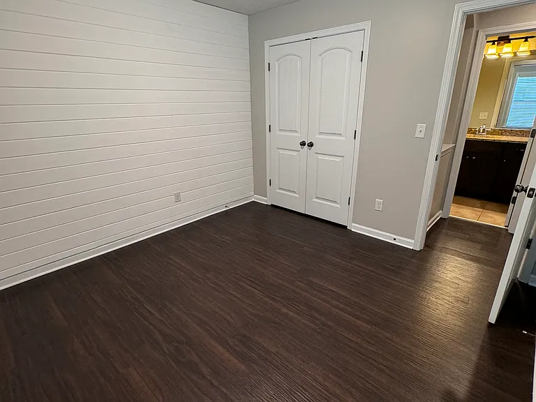 8937 Saw Tooth Loop — Photo 25