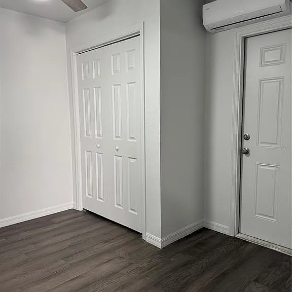 2065 N Betty Ln — Photo 11