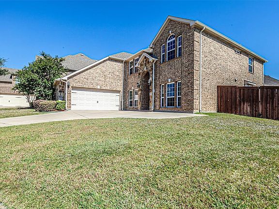 2nd image of 1803 Empire Cir