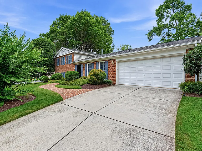 1432 Filene Ct — Photo 34