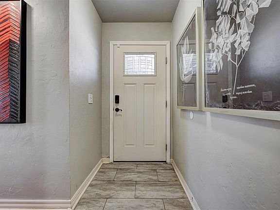4th image of 10005 Sunnymeade Pl