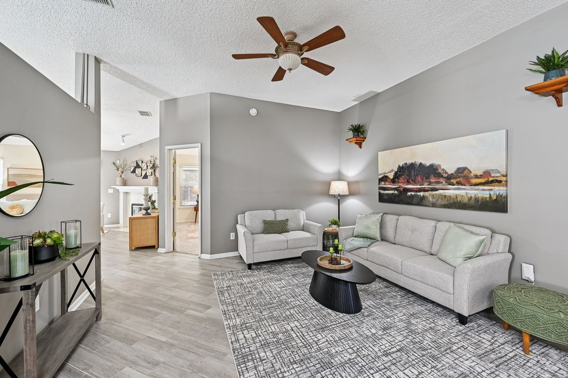 next background image