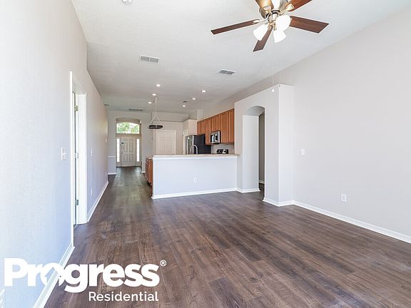 3rd image of 5438 Bryce Canyon Dr