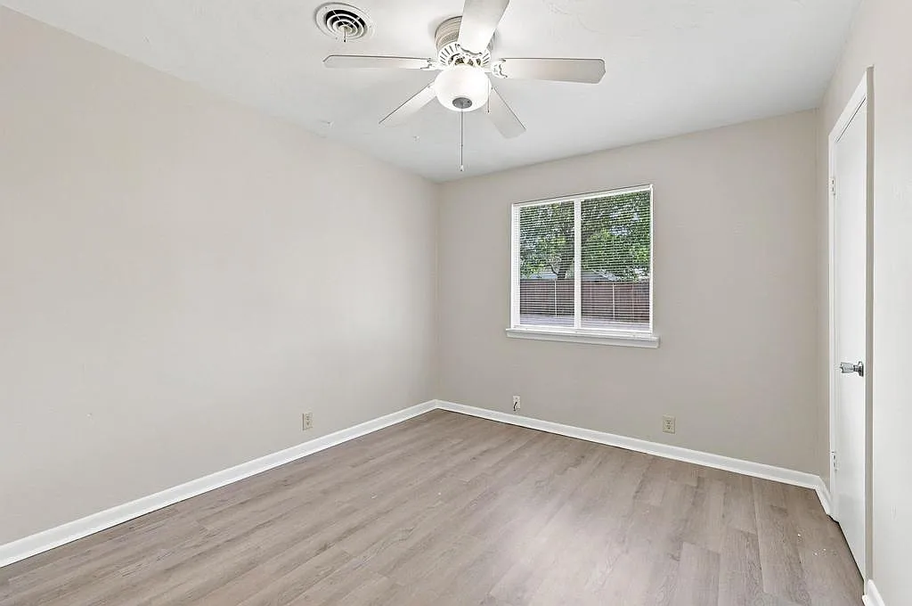 3 bed, 1660 sqft, $1,450 — Photo 1