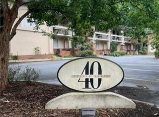 655 E Campus Rd APT 37, Athens, GA 30605