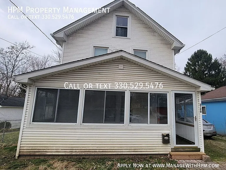 2170 17th St SW — Photo 2