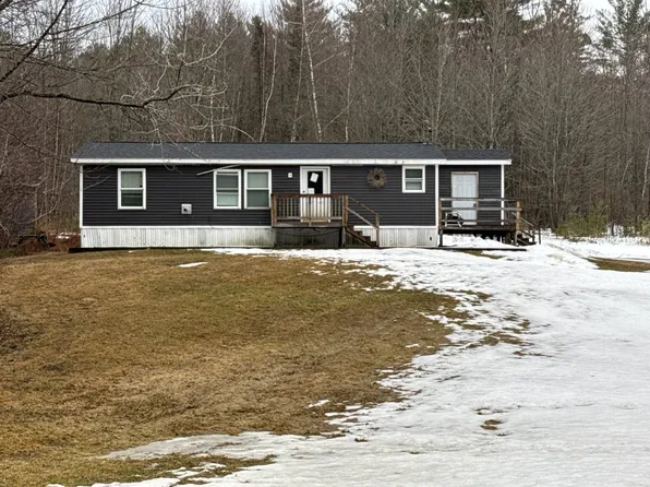 162 Davis Rd, Fairfield, ME 04937