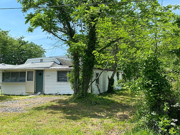 2nd image of 14739 Eisenhower Way