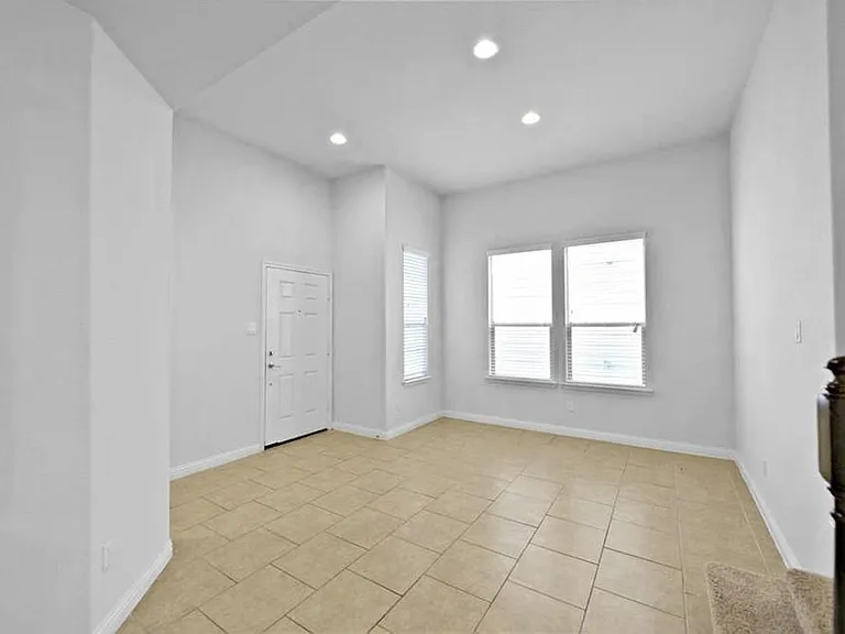 16015 Remington Reserve Way — Photo 3