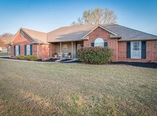 3621 Willow Creek Dr, Midlothian, TX 76065