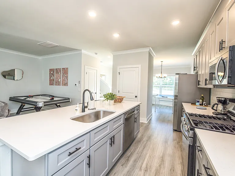 4811 Shelley Dr — Photo 39