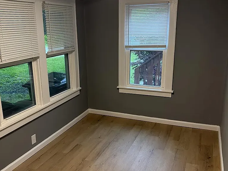 580 Indiana Ave #1 — Photo 9
