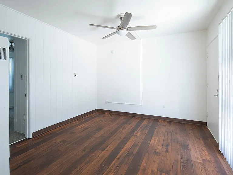 Aztec Lofts Apartments — Photo 17