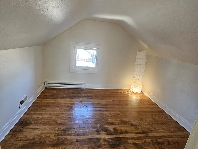 office space, 3rd floor