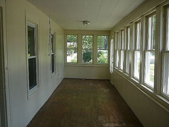Common Front Porch