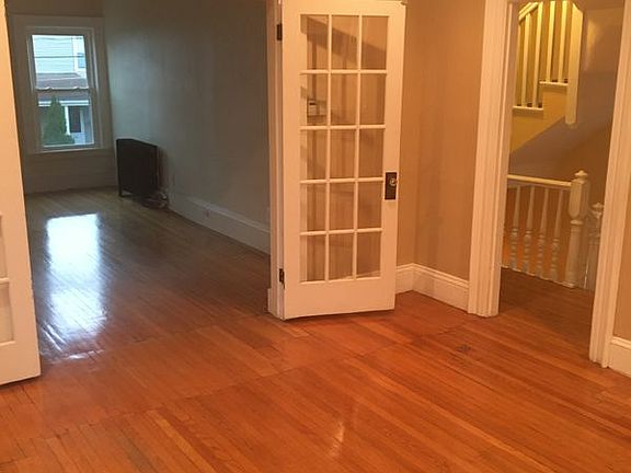 5th image of 203 School St #2