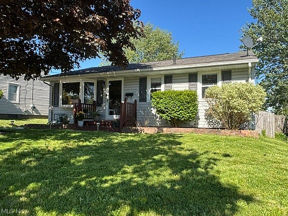 2nd image of 593 Stanley Rd