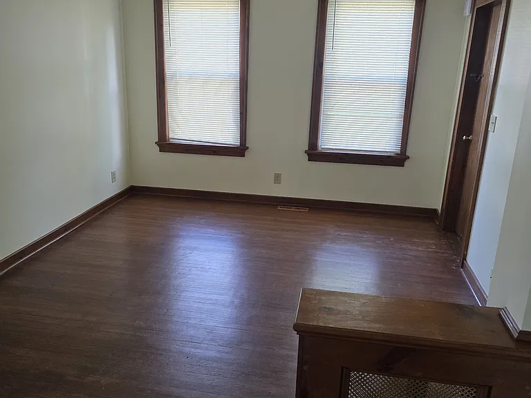 185 Ford Ave #1 — Photo 3