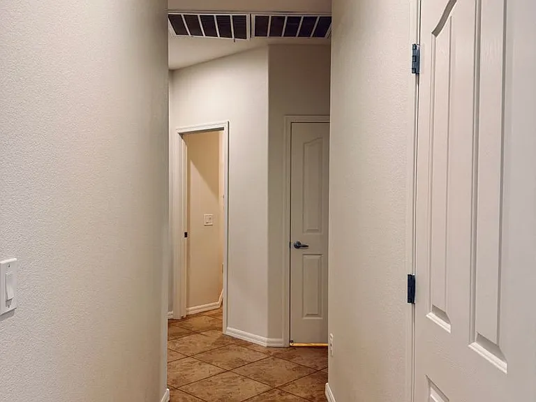2119 Gunnison Pl — Photo 16