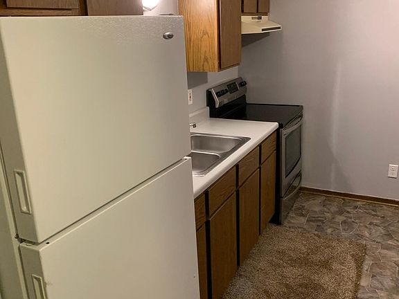 2nd image of 5721 Whispering Way #3