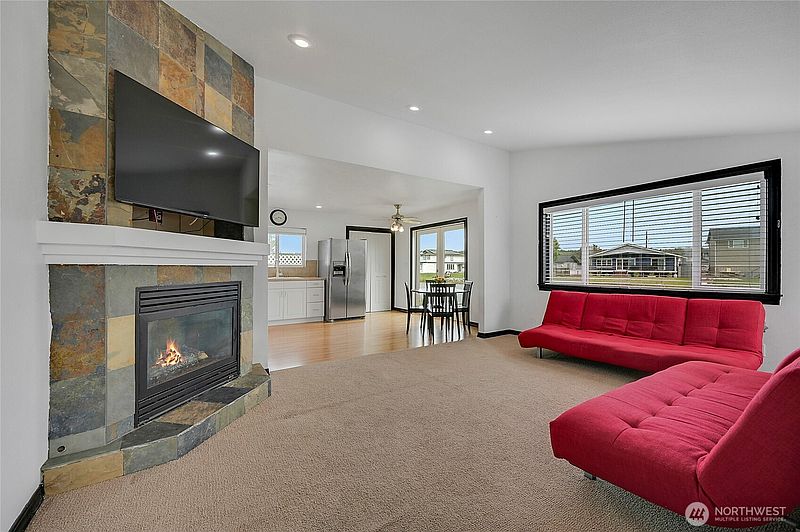 4th image of 4418 Sucia Drive