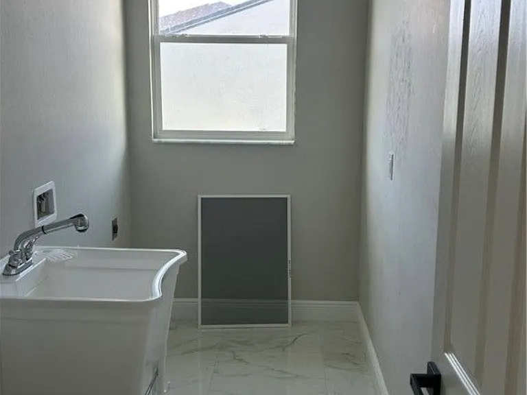4601 Elva Ave S — Photo 10