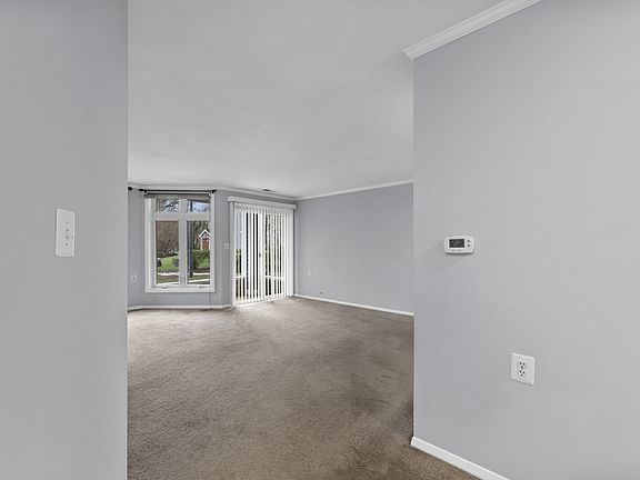 3rd image of 1127 Lake Heron Dr APT 1A