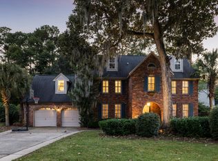 1018 Royalist Rd, Mount Pleasant, SC 29464