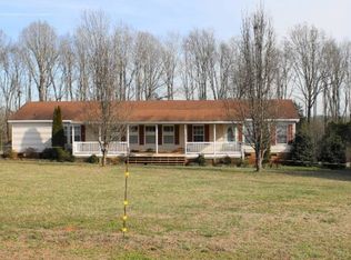 1004 Jennings Rd, Statesville, NC 28625