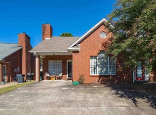 257 Cambrian Ridge Trl, Pelham, AL 35124