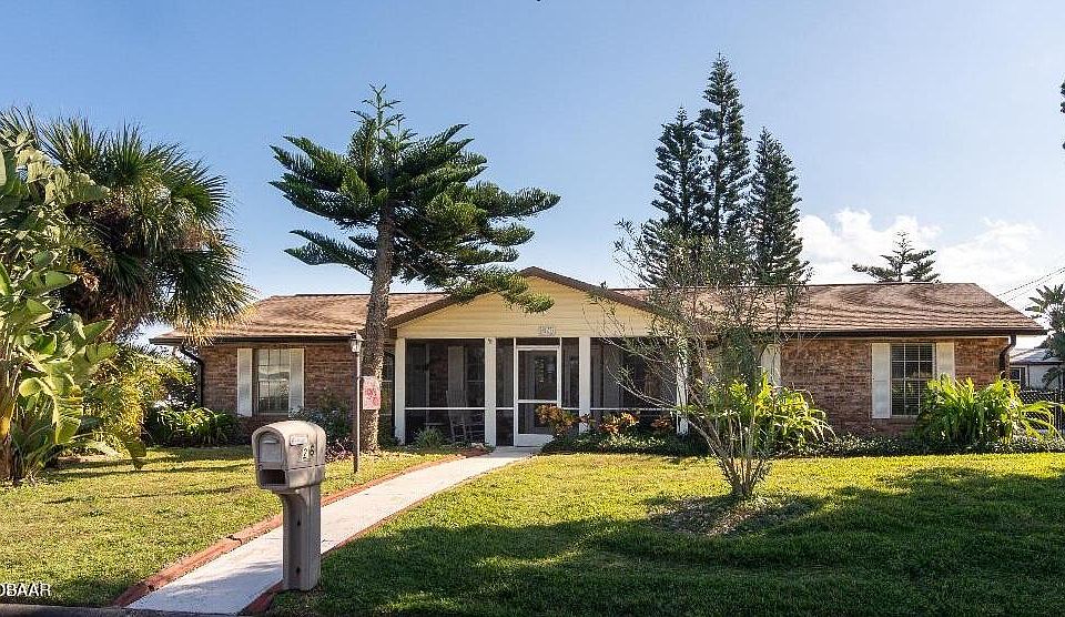 1st image of 26 Sunny Beach Dr
