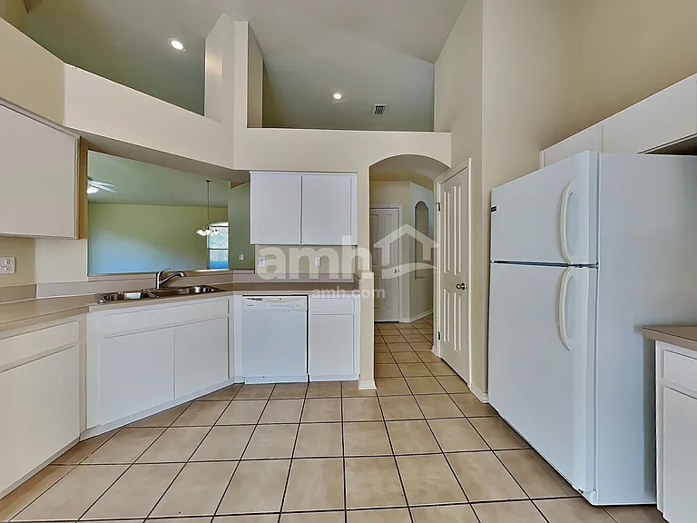 11803 Easthampton Dr — Photo 3