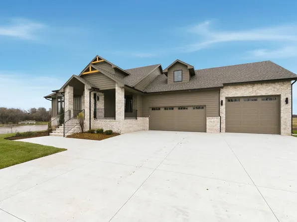 16775 W Hickory Cir, Goddard, KS 67052