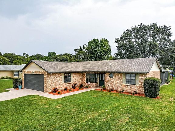 2nd image of 12551 Bay Hill Dr