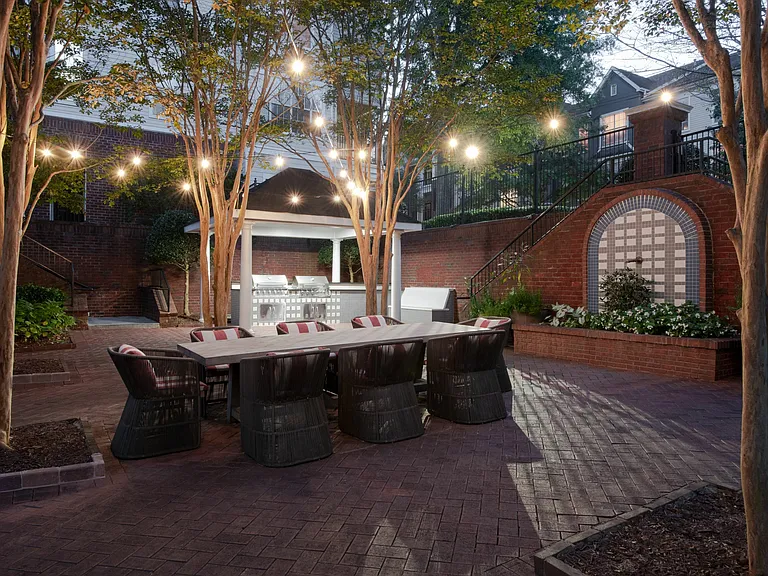 The Hartley - Outdoor Lounge