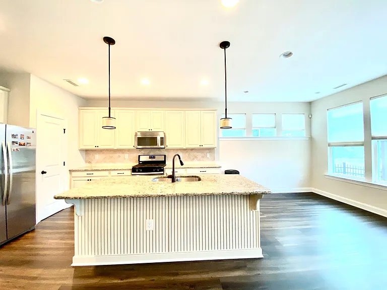 121 Concordia Woods Dr — Photo 5