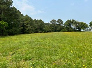 9 Harbour Ln, Eastville, VA 23347