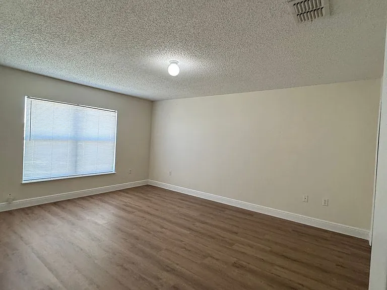11718 Pethrick Dr — Photo 26