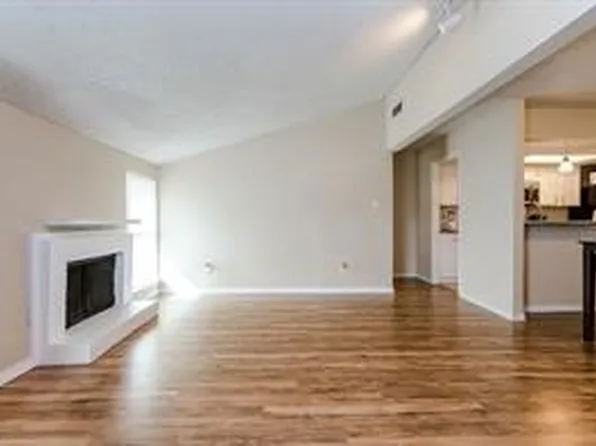 12802 Midway Rd APT 2003, Dallas, TX 75244