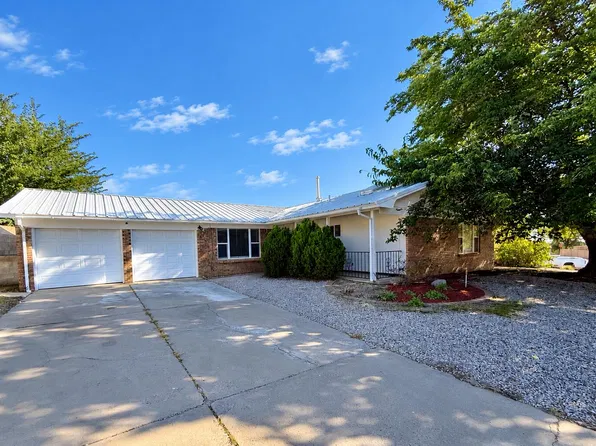 3708 Chelwood Dr NE, Albuquerque, NM 87111