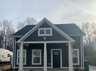 705 Golfview Dr, Lexington, KY 40504
