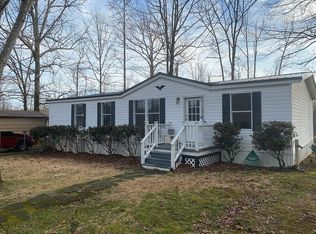 146 Royal Oaks Rd, Hohenwald, TN 38462