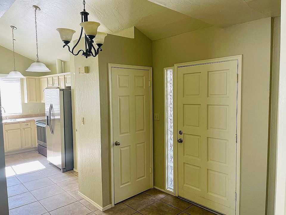 1st image of 14229 N Edgeworth Dr APT A