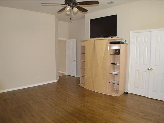 4th image of 4572 Oak Shores Dr