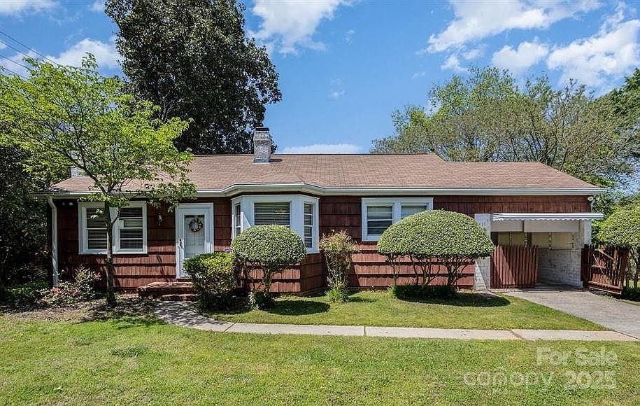1st image of 111 Oakdale St