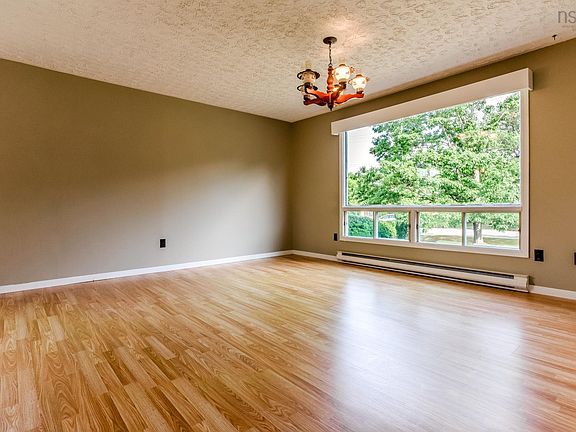2nd image of 175 Centennial Dr