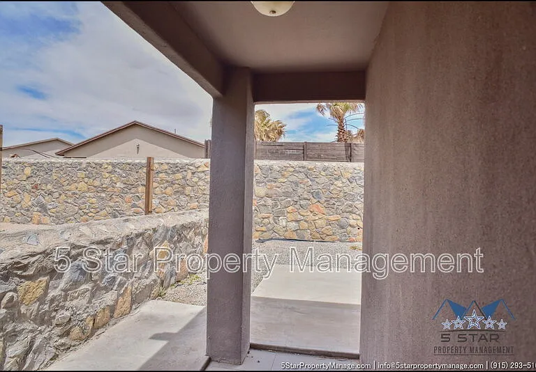 14373 High Rock Dr — Photo 41