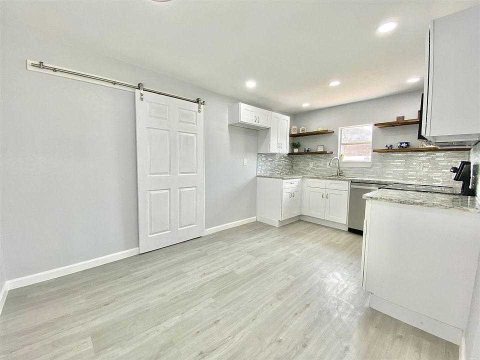 1st image of 106 Frierson St