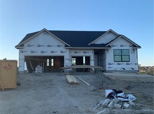 3668 NW 166th St, Clive, IA 50325